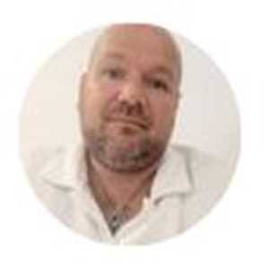 Christophe, un électricien à Paris 20ème